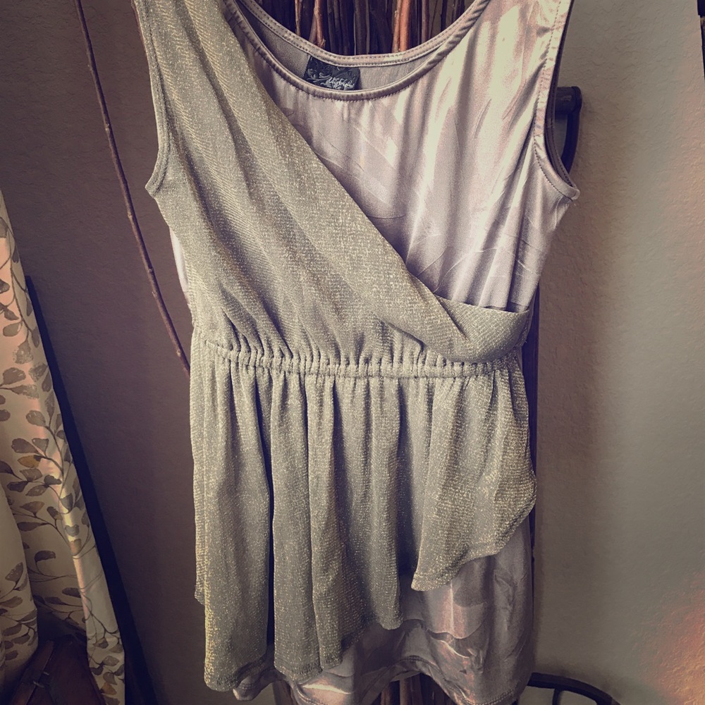 Daytrip two-toned top